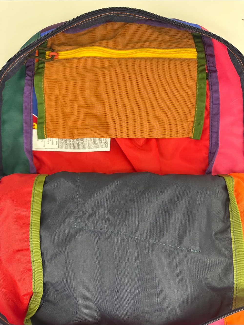 Cotopaxi Batac Del Día 16L Backpack One-of-a-Kind Multicolor Lightweight Daypack - Picture 5 of 6